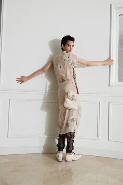 Look 32